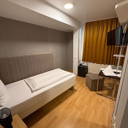 Hotel Eurocity Bruchköbel Εξωτερικό φωτογραφία