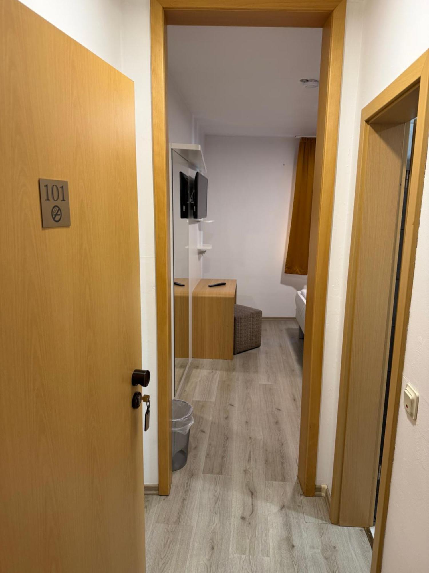 Hotel Eurocity Bruchköbel Εξωτερικό φωτογραφία